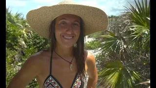 Living OFF GRID on a small SAILBOAT | Sea 🐟 to Table [Ep125]