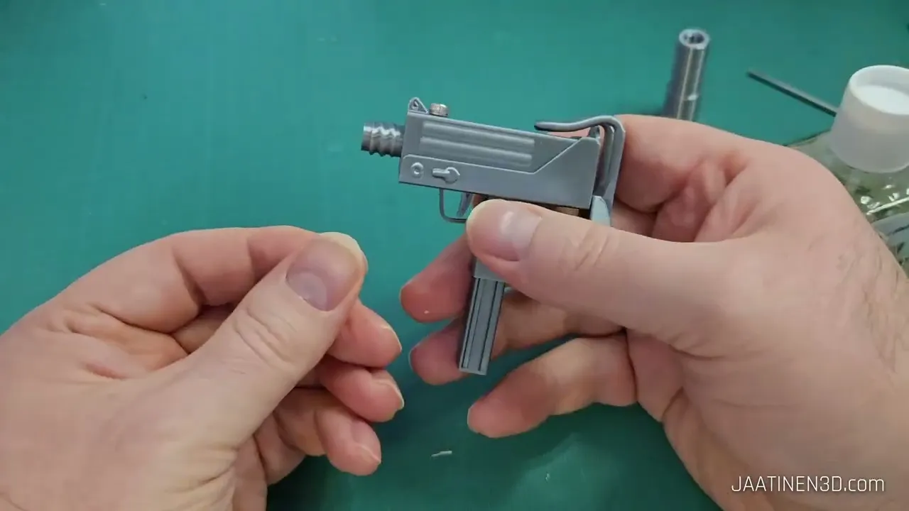 MAC-10 Keychain — Functional Blaster Toy