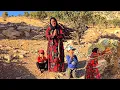 Download Lagu Dari Gua Ajaib ke Hutan: Tanggung Jawab Berat Seorang Ibu Nomaden