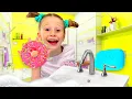 Download Lagu Nastya Belajar Cara Membuat biskuit dan Panekuk - Seri video untuk anak-anak
