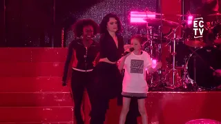 jessie j masterpiece ft a 10 years old girl picked from the crowd at electric castle romania