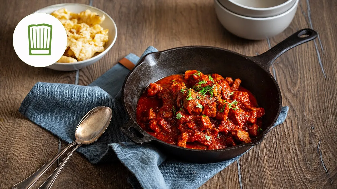 Beef Goulash - Hungarian Beef Goulash Recipe - Paprika Beef Stew