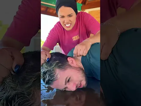A revanche da colunada e agua