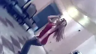 انفراد حصري للراقصه حنان الشقرا رقص منزلي غنوه 