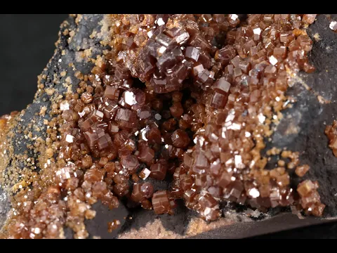 バナジナイト(褐鉛鉱) 原石 30.0g｜天然石 原石 通販 キラリ石