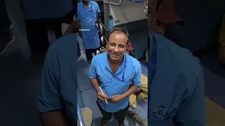 उत्तर Railway ने फिर से शुरू करदिया without printing box वाला पुराना food ! 🤔