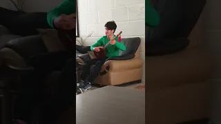 چرسی بچگک چیقه چشمایت قشنگه 