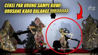 detik detik ki sigid ariyanto marah kelir wayang di siram cairan oleh tangan jahil