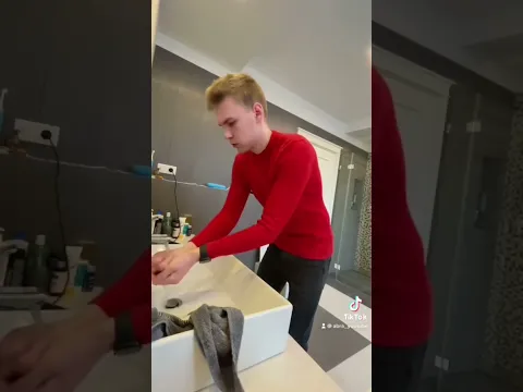 IDEALNY CHŁOPAK NIE ISTNIEJE… 🥵