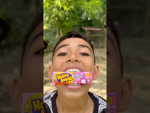 Yummy Chewing Hubba Bubba Soft Bubblegum 🫧 🍬ASMR eating by #villagee #satisfying #shorts #fypシ゚