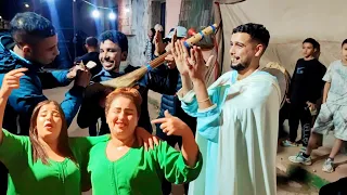 دازت ليلة واعرة مع الفنان المتميز في ادائه اليزيد والمجموعة كاملة في سبت كزولة في عرس بيشة 