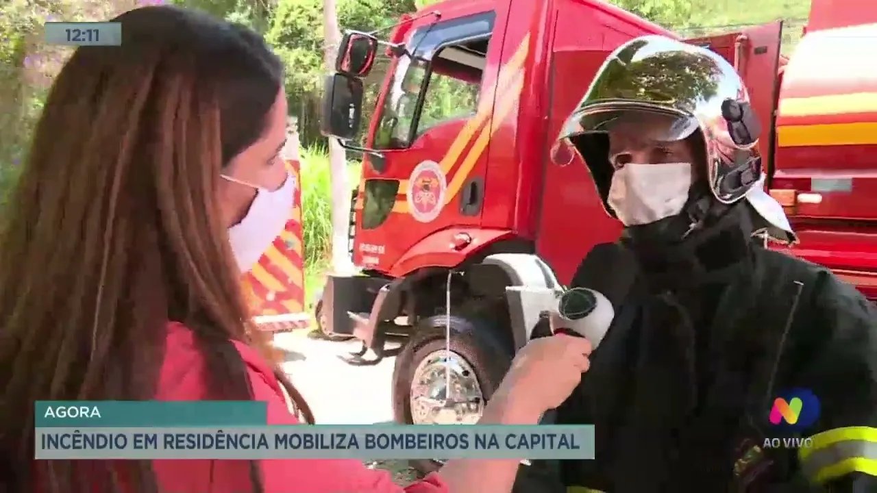 Incêndio em residência mobiliza bombeiros em Florianópolis