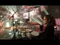 Shania Twain "Man! I Feel Like A Woman (reprise)" - Elijah Wood Drum Cam