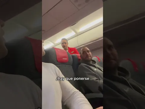 Cosas para hacer en un avión​🐔 Didac Ribot #shorts