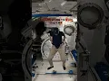 Download Lagu NASA astronaut's space stunt