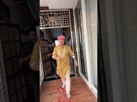 मनौना में बैठे सरकार, ये सबकी सुनने वाले हैं।जय श्री श्याम!