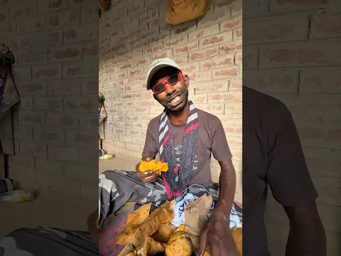 আলহামদুলিল্লাহ নওগাঁ সাপাহার মোকছেদুল ভাই আমার আম্মাজানের জন্য একটি আমের পার্সেল পাঠিয়েছেন 🌱🙂🥰