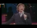 Download Lagu Barry Manilow Can't smile without you 1978