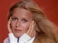 Download Lagu Cheryl Ladd - I Know I'll Never Love This Way Again