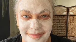 GRWM Reading from The Gossip Bakery
