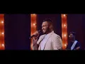 O Leão e o Cordeiro  com Coral - Elias Gomes