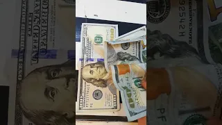 اول ابو محل مايتعامل بلورق الدولار 