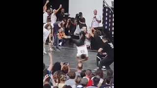 مش ميكانيكي بس حاسس بيكي 