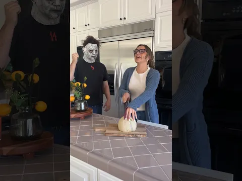 IF MY MOM WAS IN A SCARY MOVIE