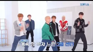 ستراي كيدز يرقصون على اغنيه بلاك بينك 