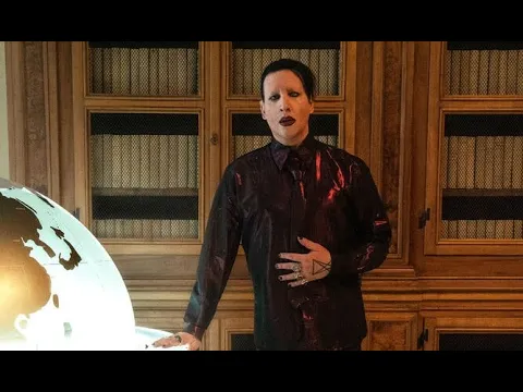 Download MP3 Marilyn Manson se reúne con el Papa. (Español)