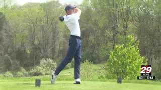 UVA golfer Ben James balancing college with the pros