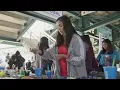 Inspiring the Valley More than 2 500 students use their hands to make a difference