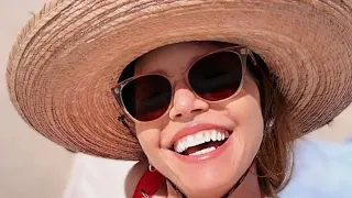 Charisma Carpenter s Stunning Bikini Photos at 57 Will Amaze You