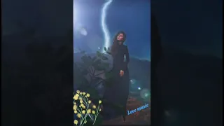 كنا في أواخر الشتا قبل اللي فات زي اليومين دول عشنا مع بعض حكايات إليسا 