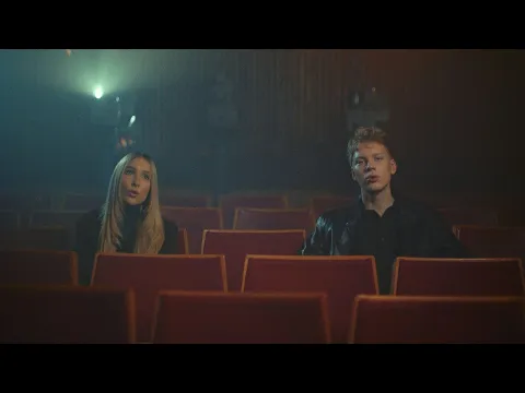 Video Thumbnail: Paulina Paukštaitytė x Adomas Vyšniauskas - Pažįstamas jausmas