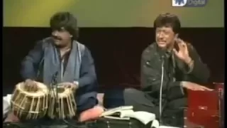 AttaUllah Khan With Happy Tabla Player YouTube FLV 