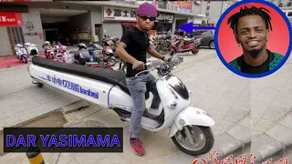 diamond anunua pikipiki ya ajabu nakukatiza nayo mitaani mwenyewe watu washangaa 