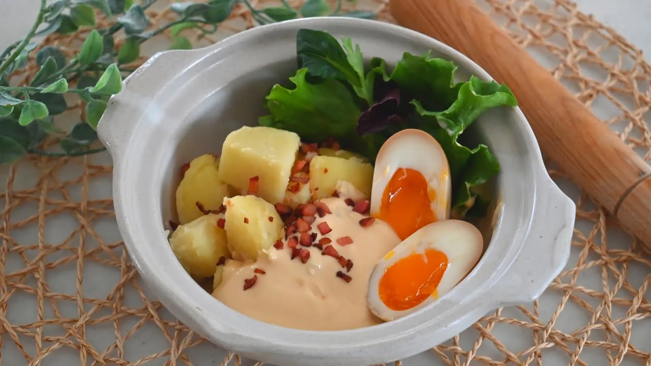 How to make DIY POTATO SALAD   Japanese-style Potato salad with Ramen Egg