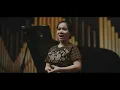 Lagu Pantang Mundur performed by Stasia \u0026 Filda Salim