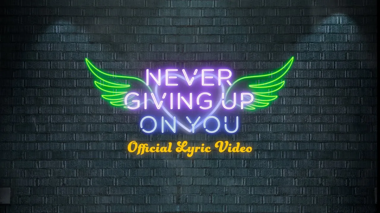 Meghan Patrick - Never Giving Up On You (Lyric Video) Meghan Patrick - Never Giving Up On You (Lyric Video)