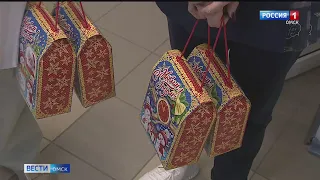 500 подарков детям врачей, работающих в «Красной зоне», передали представители Единой России
