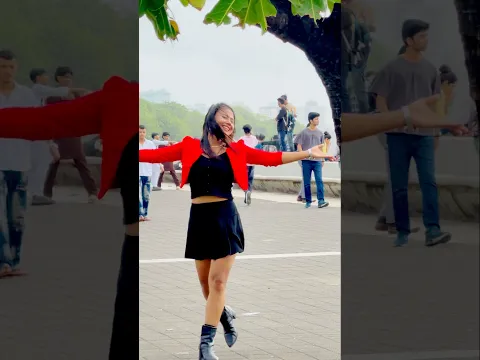 Pehle Kabhi Na Mera Haal🥰 #dance #bollywood #youtubeshorts #shorts