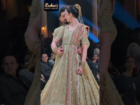 ✨ THE RAMP. THE GLAM. THE MOMENTS. ✨