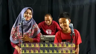 Download ADA YANG PUNYA NAMA SAMA...NONA ANNA - ADE MANUHUTU - BAGOES FAMILY COVER MP3