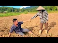 Download Lagu Thu was very worried when Chu suddenly had an accident when he came to help her with work.
