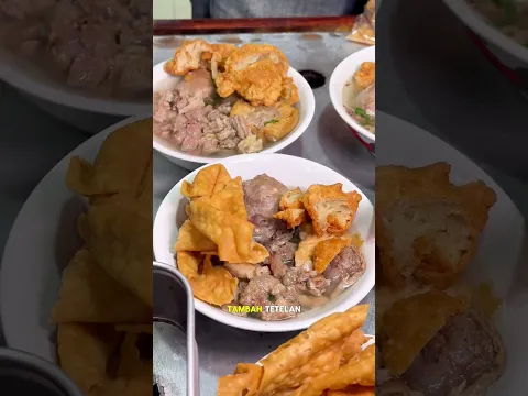 Nyasar yg bikin kenyang📍maps : BAKSO SAPI MAKMUR 1997 YOGYAKARTAINFO PEMESANAN :☎️ 0819-3424-7563