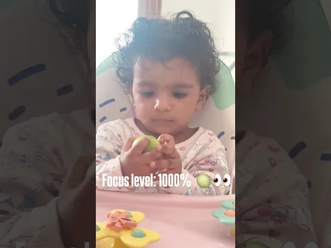 Jab Saamne Amrood Ho Toh Duniya Se Kya Lena! 😂❤️