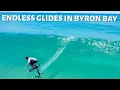 Download Lagu Eindeloze glijpartijen in Byron Bay