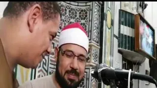 طلب الجماهير منه أن يقرأ أنشودة يا أمنة بشراكي فشاهد كيف قرأها 