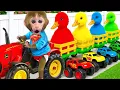 Download Lagu Bebé Mono BonBon Cuida Al Patito Lindo Y Prepara Una Sandía Rica - MONO BONBON ESP